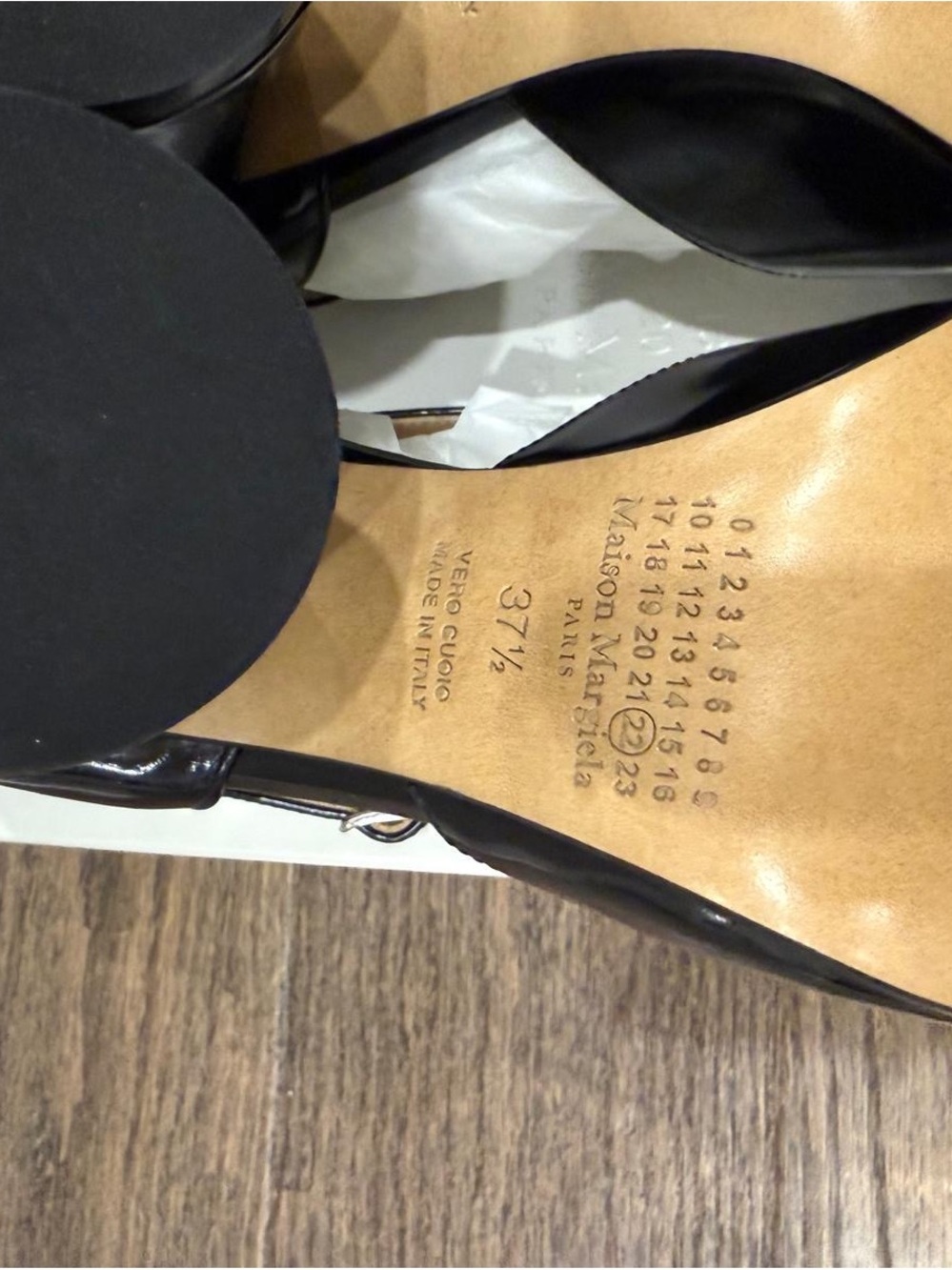Maison Martin Margiela Black Split-Toe Cross-Strap Heels - Picture 8 of 10